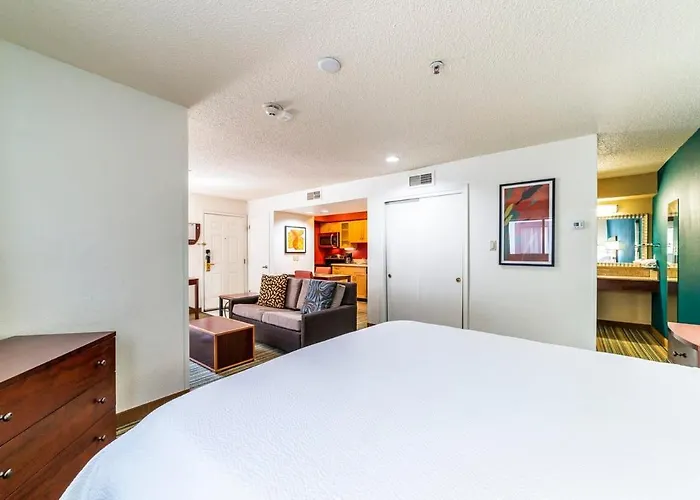 Apartment Metro Extended